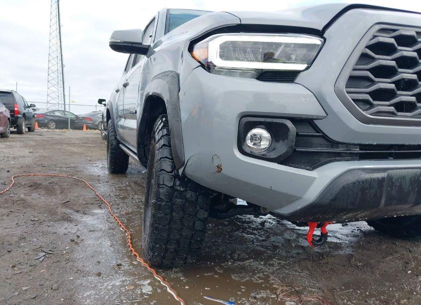 Photo 6 of 2021 Toyota Tacoma TRD OFF-ROAD (VIN 5TFCZ5AN4MX254155)