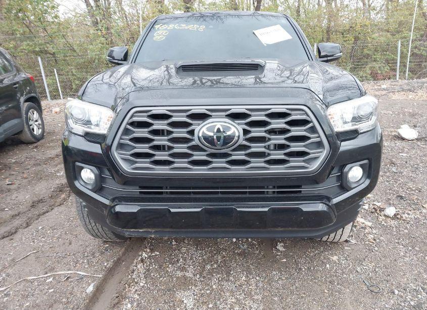 Photo 12 of 2021 Toyota Tacoma TRD SPORT (VIN 5TFCZ5AN4MX260764)