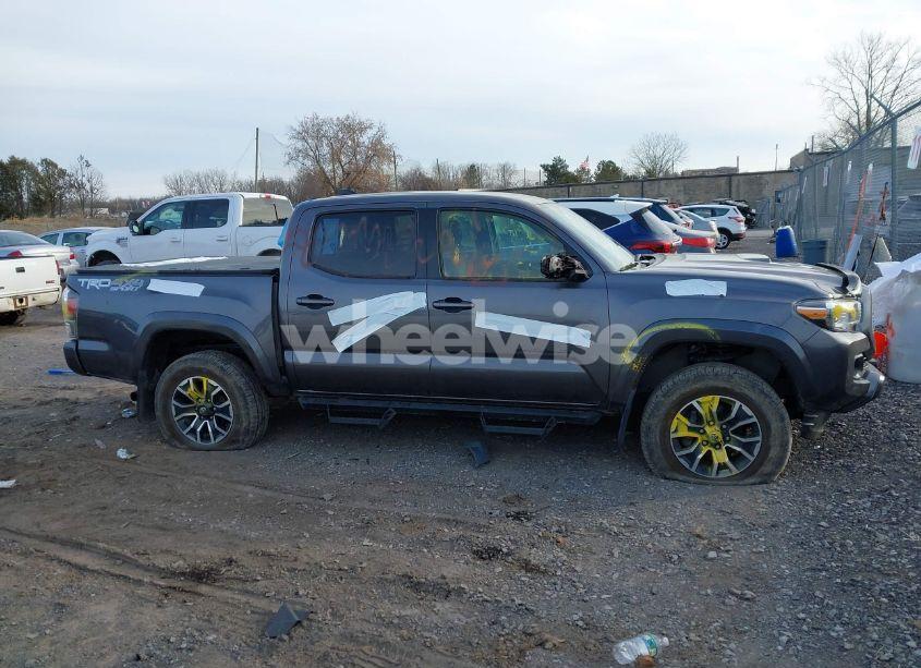 Photo 13 of 2021 Toyota Tacoma TRD SPORT (VIN 5TFCZ5AN4MX264121)