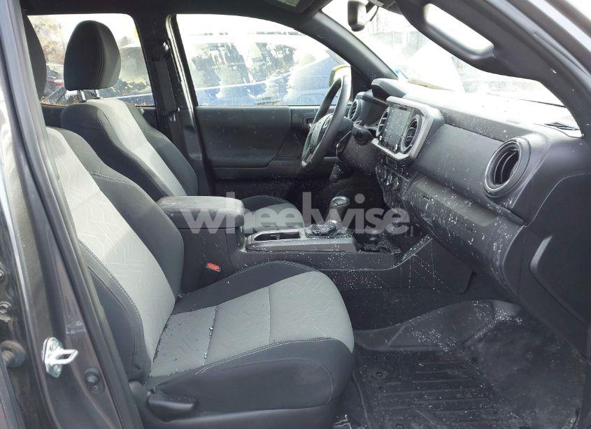 Photo 5 of 2021 Toyota Tacoma TRD SPORT (VIN 5TFCZ5AN4MX264121)