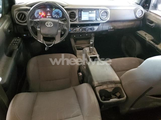 Photo 13 of 2017 TOYOTA TACOMA DOUBLE CAB N/A (VIN 5TFCZ5AN5HX063334)