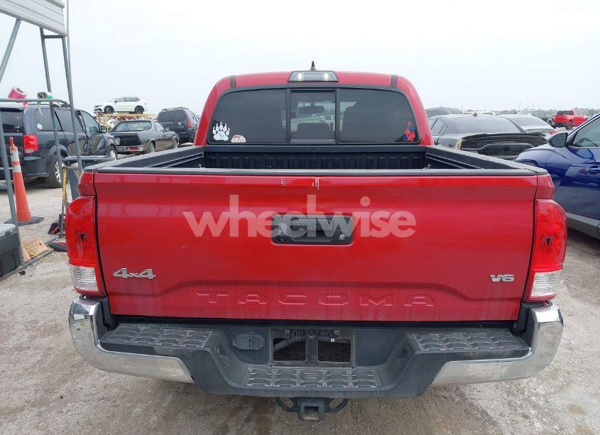 Photo 16 of 2017 Toyota Tacoma SR5 V6 (VIN 5TFCZ5AN5HX078559)