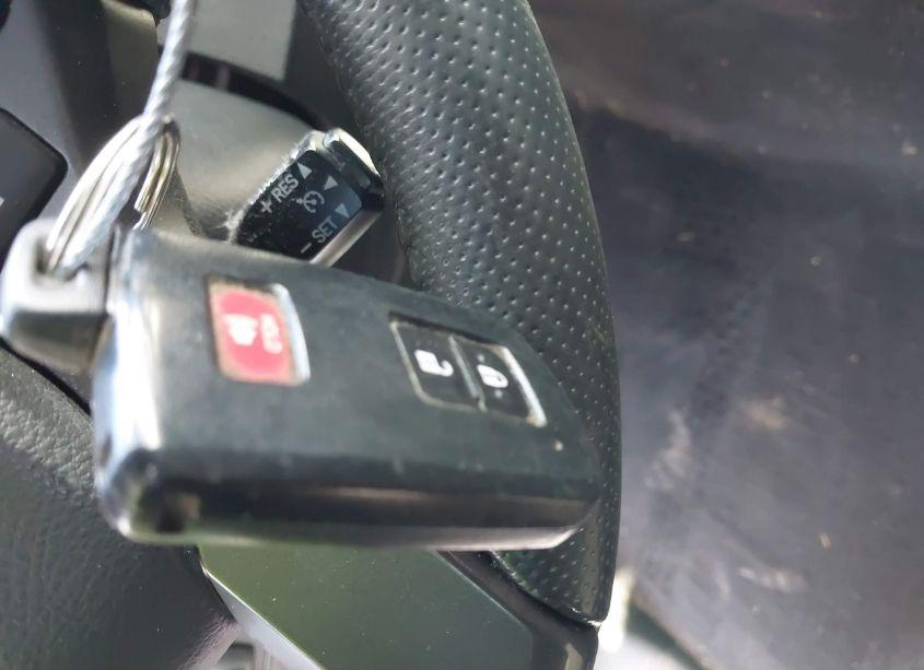 Photo 11 of 2017 Toyota Tacoma TRD OFF ROAD (VIN 5TFCZ5AN5HX095491)