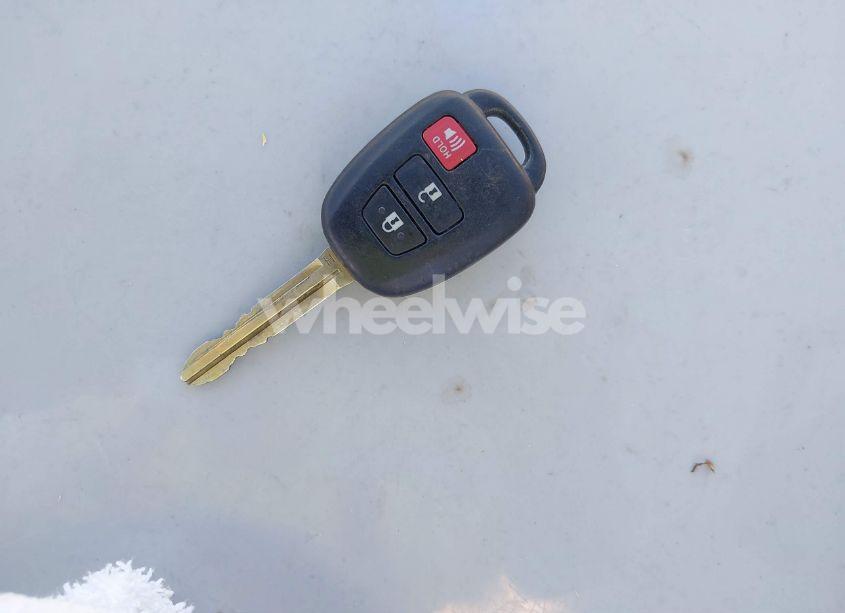 Photo 11 of 2018 Toyota Tacoma TRD OFF ROAD (VIN 5TFCZ5AN5JX146333)