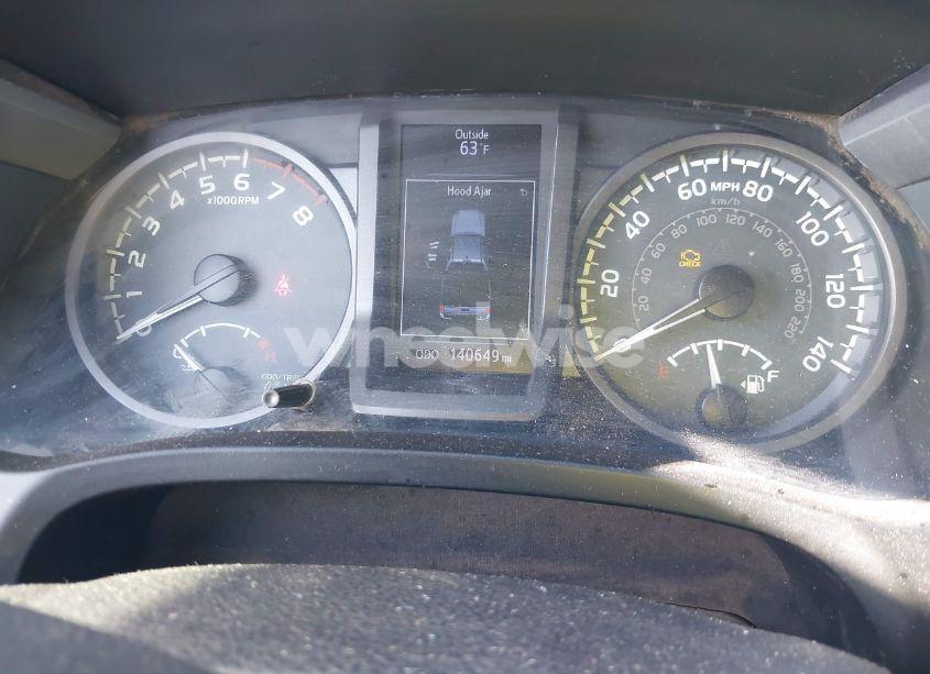 Photo 7 of 2018 Toyota Tacoma TRD OFF ROAD (VIN 5TFCZ5AN5JX146333)