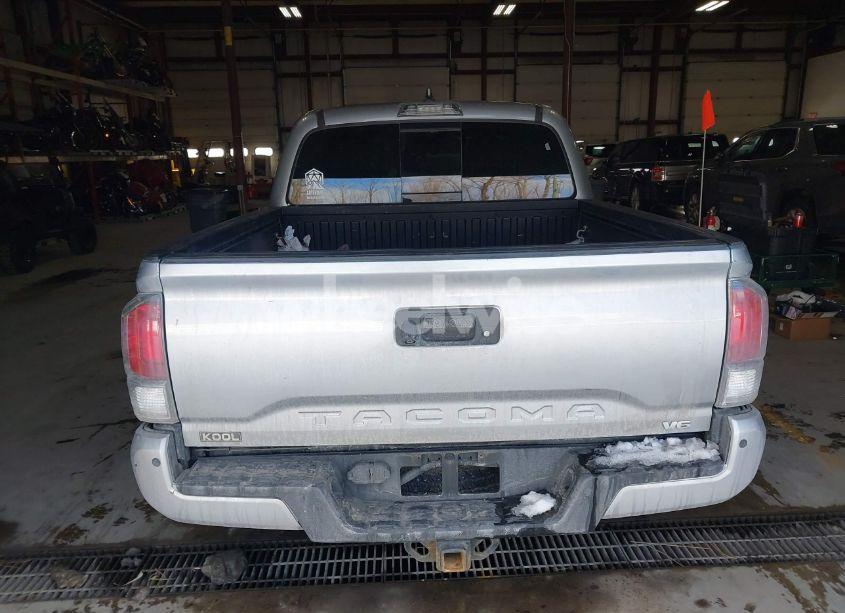 Photo 16 of 2020 Toyota Tacoma TRD OFF-ROAD (VIN 5TFCZ5AN5LX214827)