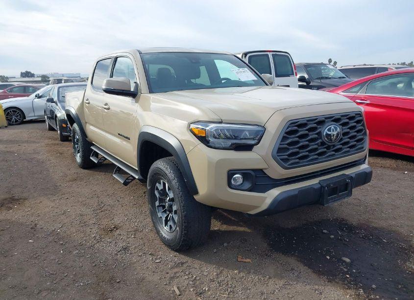 2020 Toyota Tacoma TRD OFF-ROAD (VIN 5TFCZ5AN5LX220630) main photo