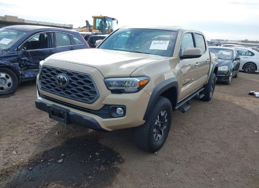 Photo 2 of 2020 Toyota Tacoma TRD OFF-ROAD (VIN 5TFCZ5AN5LX220630)