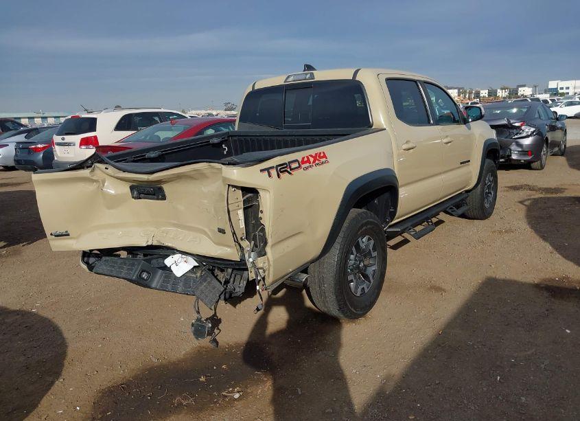 Photo 4 of 2020 Toyota Tacoma TRD OFF-ROAD (VIN 5TFCZ5AN5LX220630)