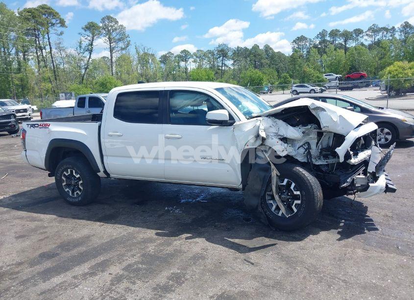 Photo 13 of 2020 Toyota Tacoma TRD OFF-ROAD (VIN 5TFCZ5AN5LX231157)