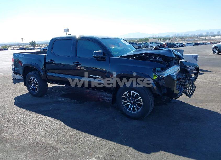 2020 Toyota Tacoma TRD SPORT (VIN 5TFCZ5AN5LX237668) main photo