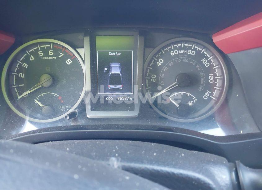 Photo 14 of 2020 Toyota Tacoma TRD SPORT (VIN 5TFCZ5AN5LX237668)