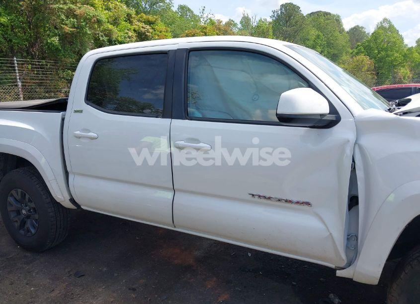Photo 13 of 2021 Toyota Tacoma SR5 V6 (VIN 5TFCZ5AN5MX265181)