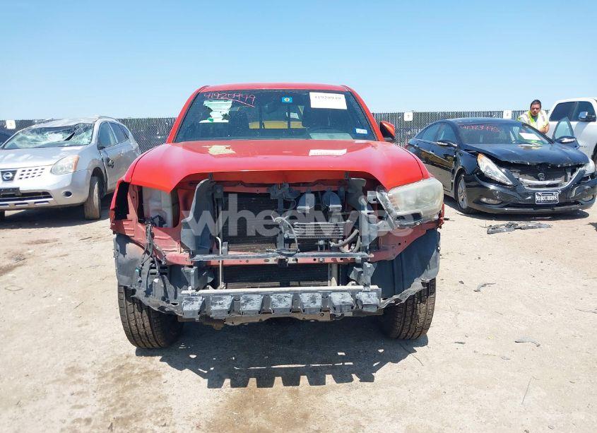 Photo 13 of 2016 Toyota Tacoma TRD OFF ROAD (VIN 5TFCZ5AN6GX009345)