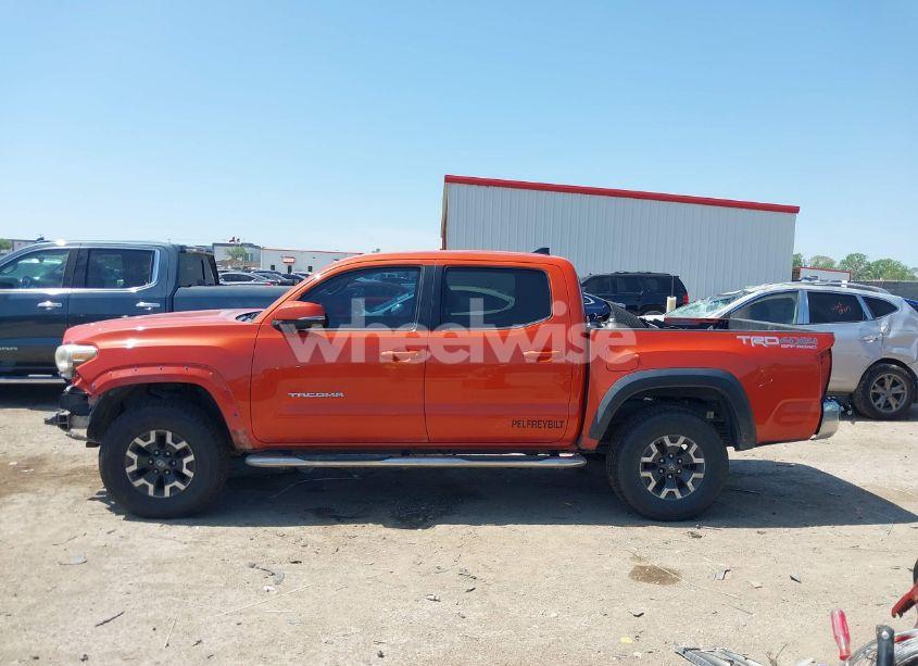 Photo 15 of 2016 Toyota Tacoma TRD OFF ROAD (VIN 5TFCZ5AN6GX009345)