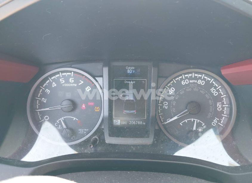 Photo 7 of 2016 Toyota Tacoma TRD OFF ROAD (VIN 5TFCZ5AN6GX009345)