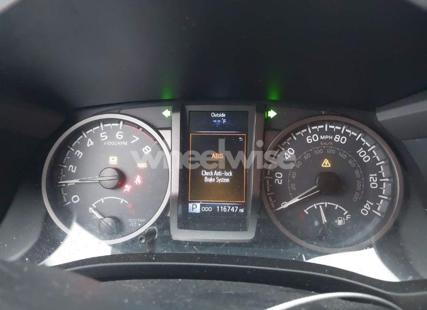 Photo 7 of 2017 Toyota Tacoma TRD OFF ROAD (VIN 5TFCZ5AN6HX052505)