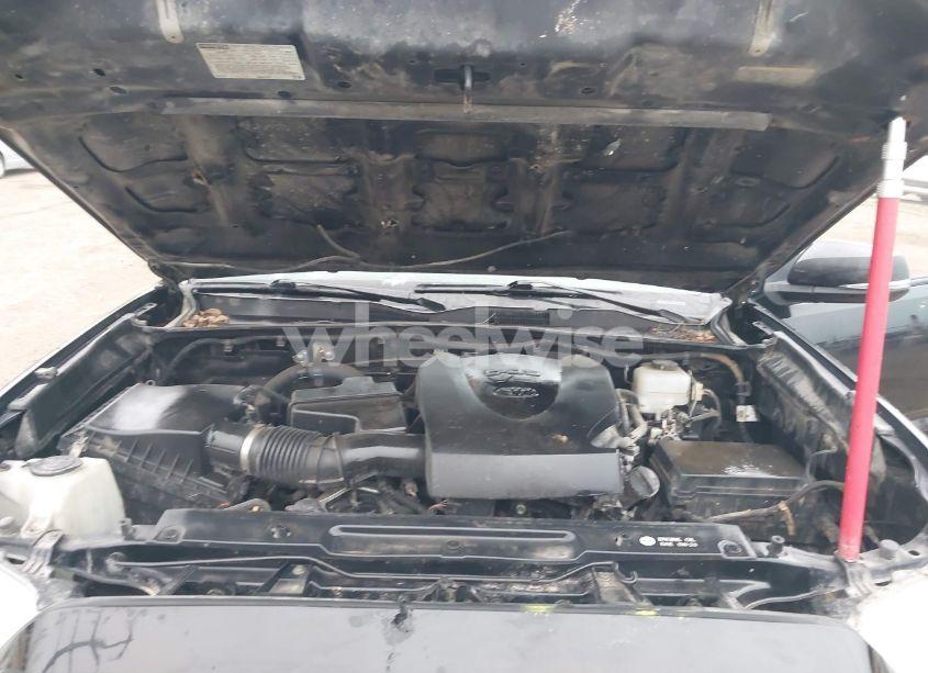 Photo 10 of 2017 Toyota Tacoma TRD OFF ROAD (VIN 5TFCZ5AN6HX082863)