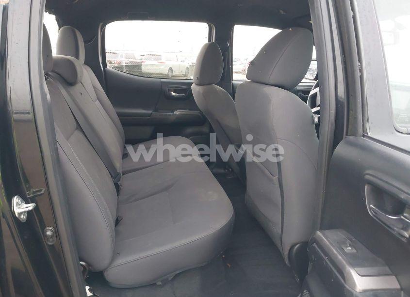 Photo 8 of 2017 Toyota Tacoma TRD OFF ROAD (VIN 5TFCZ5AN6HX082863)