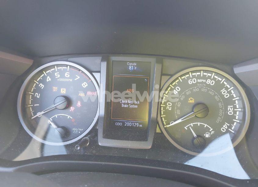 Photo 7 of 2017 Toyota Tacoma TRD OFF ROAD (VIN 5TFCZ5AN6HX100231)