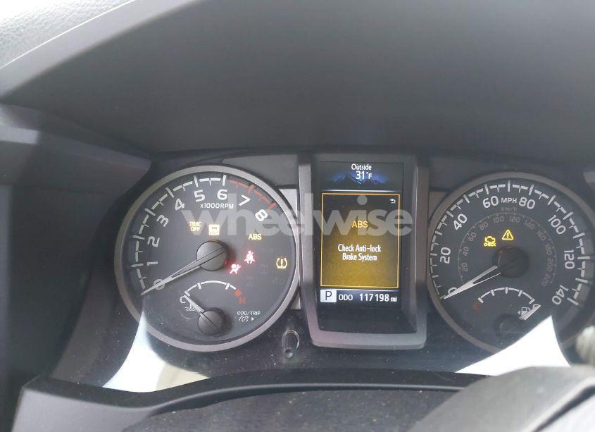 Photo 7 of 2017 Toyota Tacoma TRD OFF ROAD (VIN 5TFCZ5AN6HX119054)