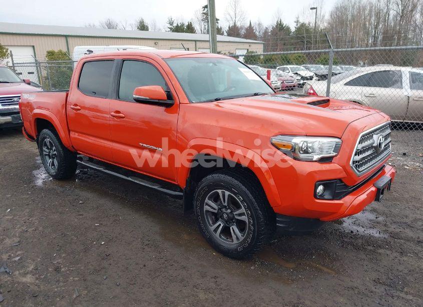 2017 Toyota Tacoma TRD SPORT (VIN 5TFCZ5AN6HX121144) main photo
