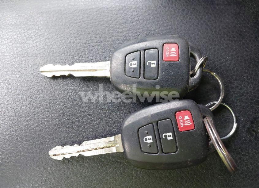 Photo 11 of 2017 Toyota Tacoma TRD SPORT (VIN 5TFCZ5AN6HX121144)