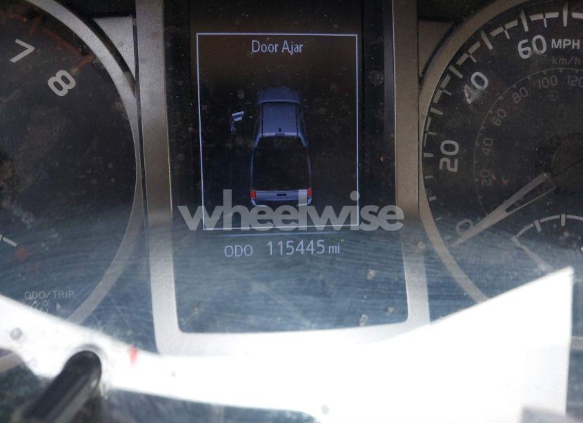 Photo 15 of 2018 Toyota Tacoma SR5 V6 (VIN 5TFCZ5AN6JX130397)