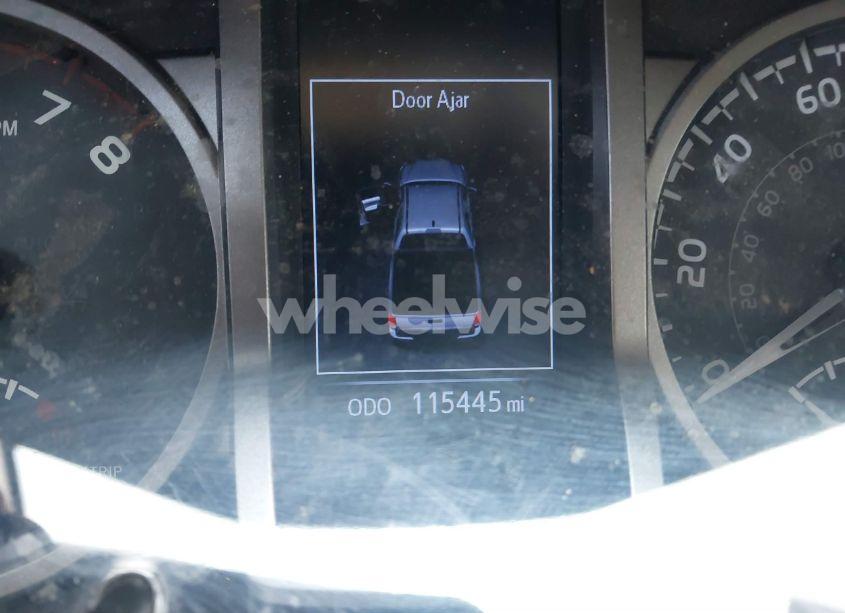 Photo 7 of 2018 Toyota Tacoma SR5 V6 (VIN 5TFCZ5AN6JX130397)