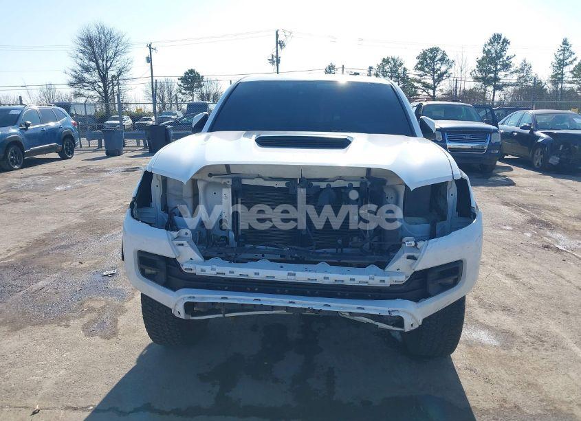 Photo 13 of 2019 Toyota Tacoma TRD PRO (VIN 5TFCZ5AN6KX194425)