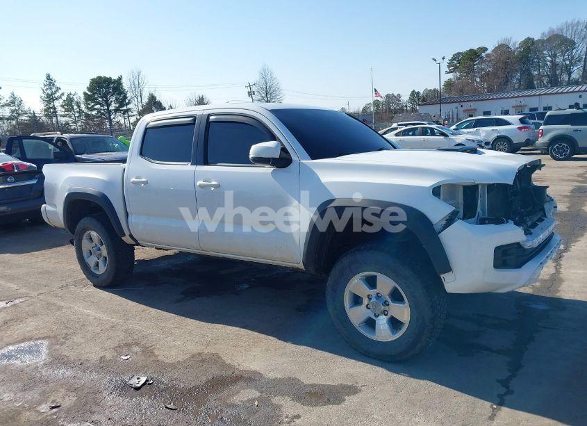Photo 14 of 2019 Toyota Tacoma TRD PRO (VIN 5TFCZ5AN6KX194425)