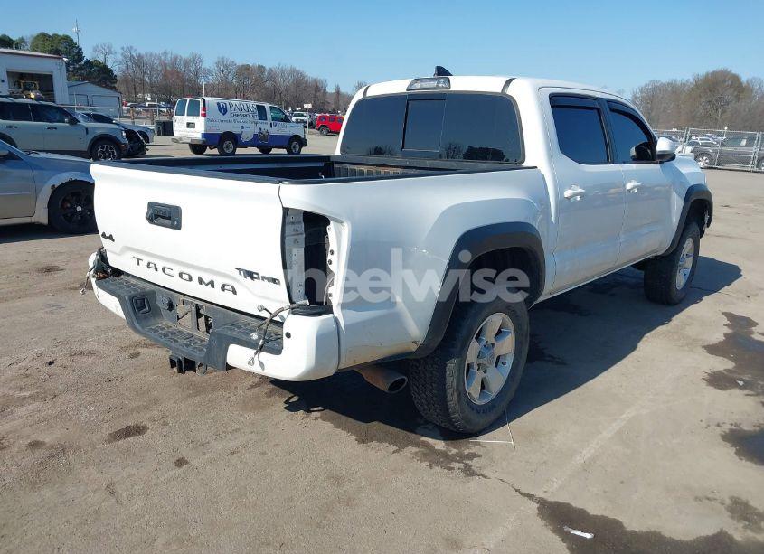Photo 4 of 2019 Toyota Tacoma TRD PRO (VIN 5TFCZ5AN6KX194425)