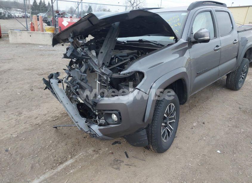 Photo 2 of 2021 Toyota Tacoma TRD SPORT (VIN 5TFCZ5AN6MX264878)
