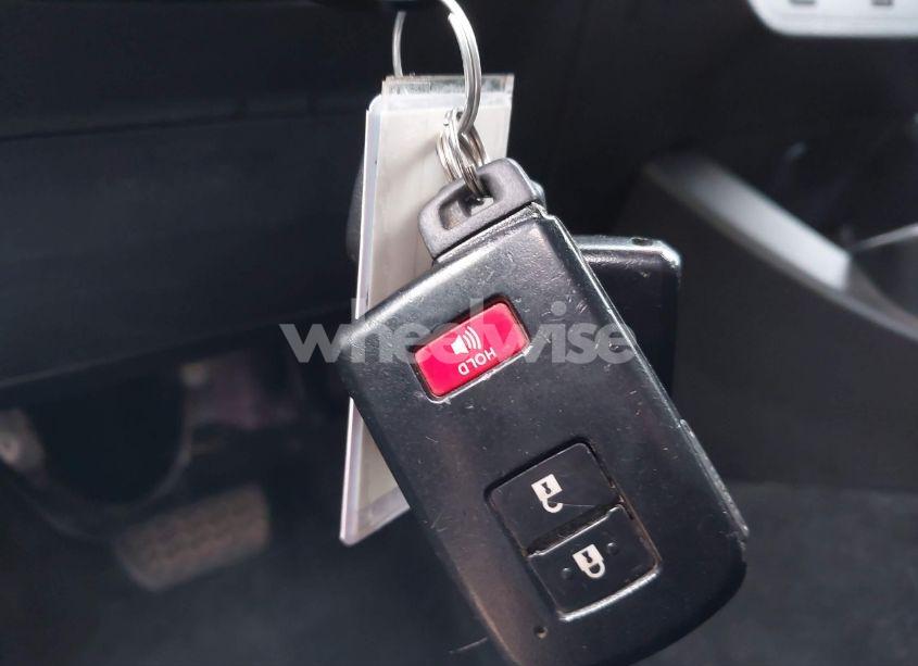Photo 11 of 2016 Toyota Tacoma TRD SPORT (VIN 5TFCZ5AN7GX018457)