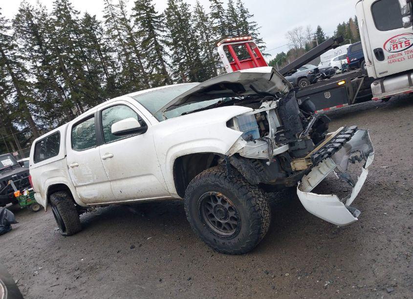 Photo 14 of 2017 Toyota Tacoma SR V6 (VIN 5TFCZ5AN7HX064324)