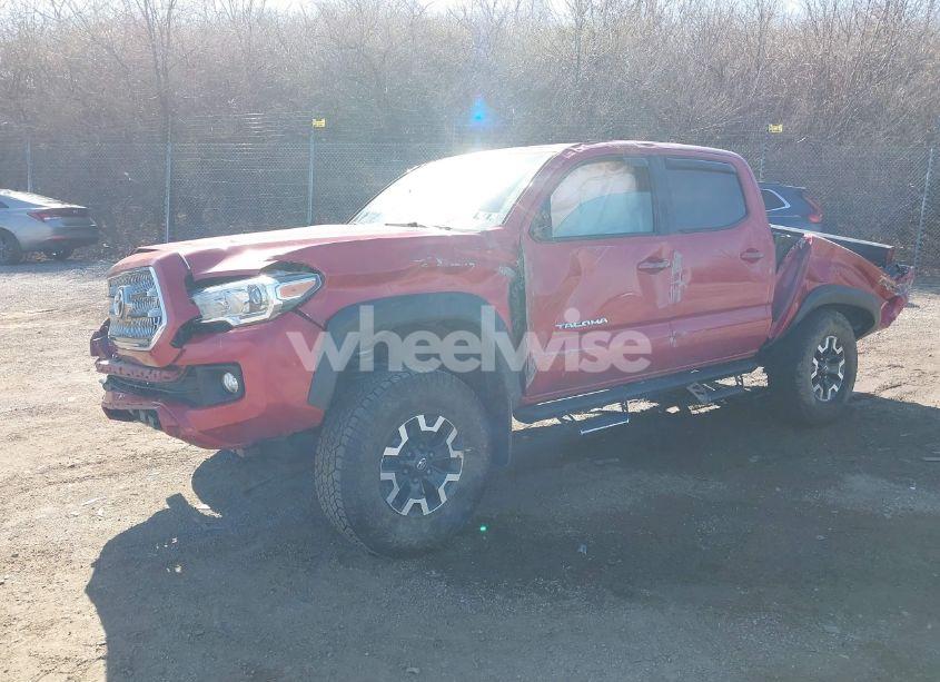 Photo 2 of 2017 Toyota Tacoma TRD OFF ROAD (VIN 5TFCZ5AN7HX066610)
