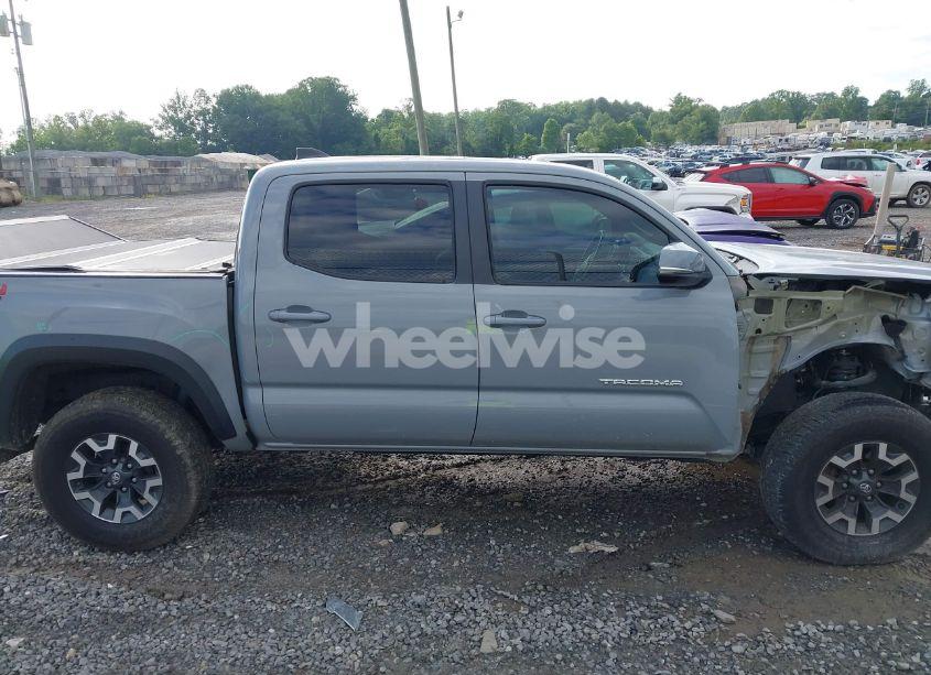 Photo 14 of 2021 Toyota Tacoma TRD OFF-ROAD (VIN 5TFCZ5AN7MX255512)