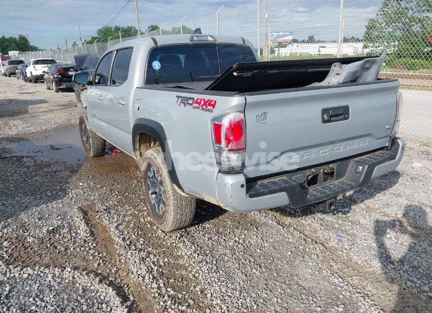 Photo 3 of 2021 Toyota Tacoma TRD OFF-ROAD (VIN 5TFCZ5AN7MX255512)