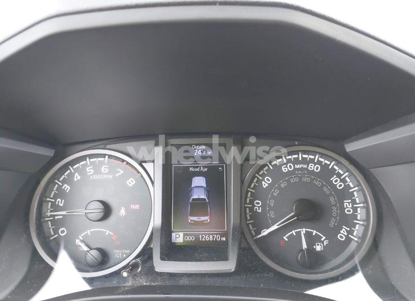 Photo 7 of 2016 Toyota Tacoma TRD SPORT (VIN 5TFCZ5AN8GX040659)