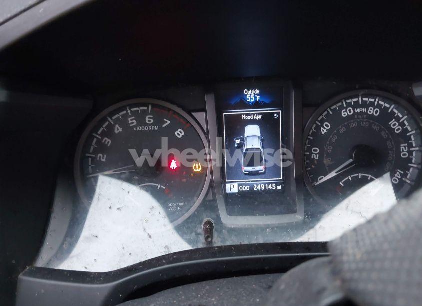 Photo 7 of 2016 Toyota Tacoma TRD SPORT (VIN 5TFCZ5AN8GX041861)