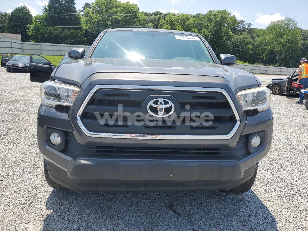 Photo 5 of 2017 TOYOTA TACOMA DOUBLE CAB (VIN 5TFCZ5AN8HX049024)