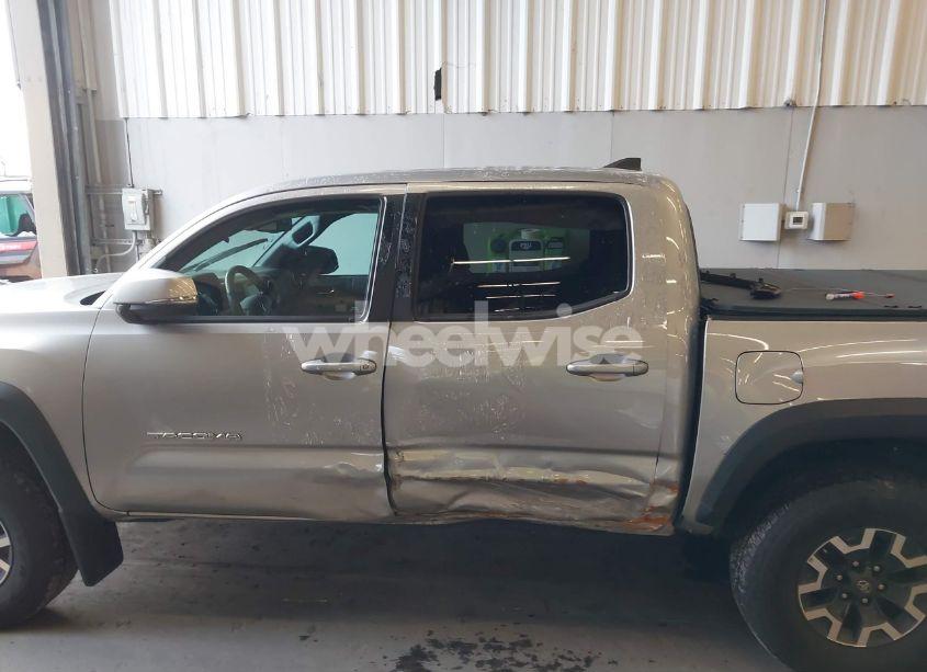 Photo 14 of 2019 Toyota Tacoma TRD OFF ROAD (VIN 5TFCZ5AN8KX205263)