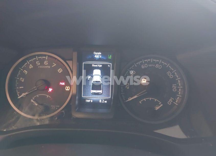 Photo 7 of 2019 Toyota Tacoma TRD OFF ROAD (VIN 5TFCZ5AN8KX205263)
