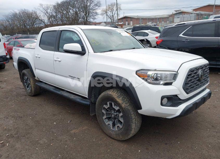 2020 Toyota Tacoma TRD OFF-ROAD (VIN 5TFCZ5AN8LX222498) main photo