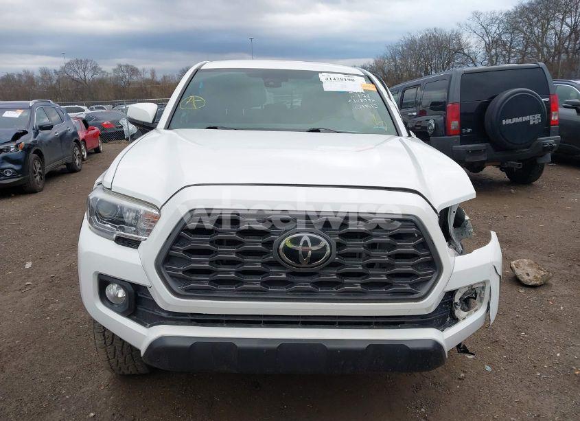 Photo 13 of 2020 Toyota Tacoma TRD OFF-ROAD (VIN 5TFCZ5AN8LX222498)