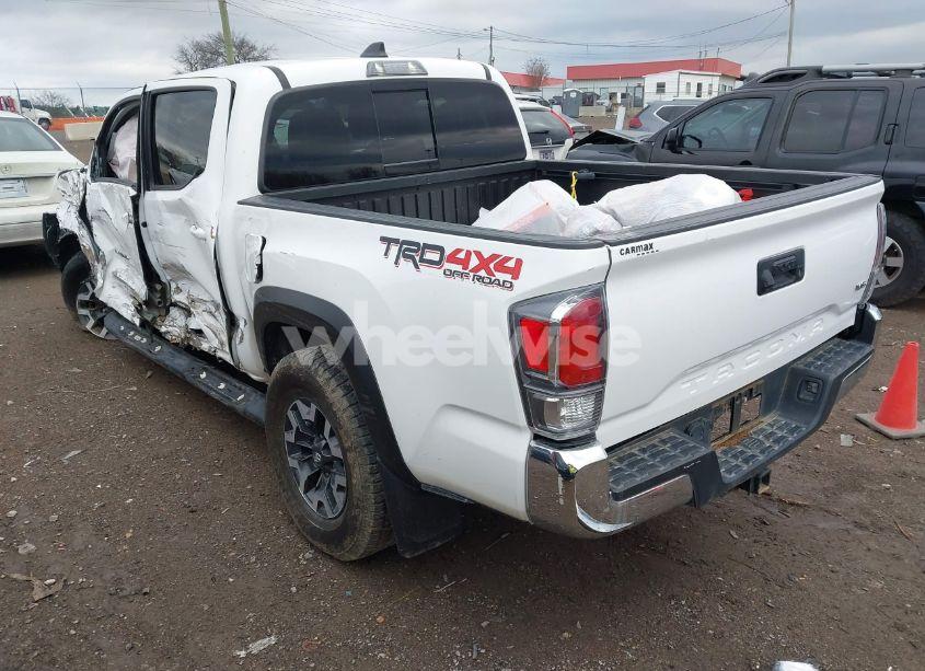 Photo 3 of 2020 Toyota Tacoma TRD OFF-ROAD (VIN 5TFCZ5AN8LX222498)