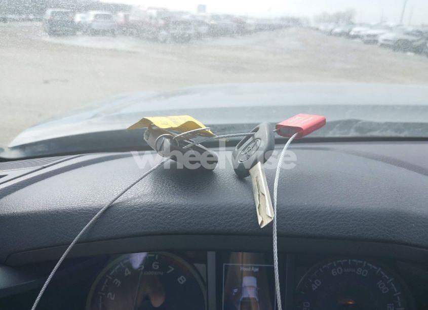 Photo 11 of 2021 Toyota Tacoma TRD OFF-ROAD (VIN 5TFCZ5AN8MX264557)
