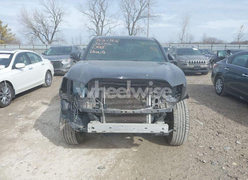 Photo 13 of 2021 Toyota Tacoma TRD OFF-ROAD (VIN 5TFCZ5AN8MX264557)