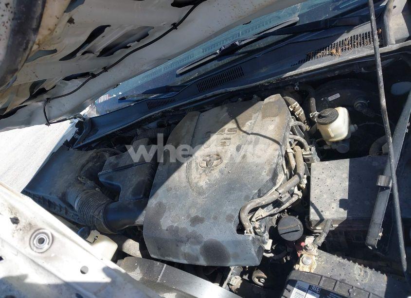 Photo 10 of 2017 Toyota Tacoma TRD SPORT (VIN 5TFCZ5AN9HX061330)