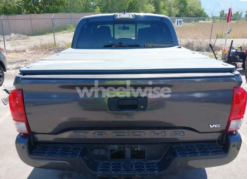 Photo 17 of 2017 Toyota Tacoma TRD OFF ROAD (VIN 5TFCZ5AN9HX087250)